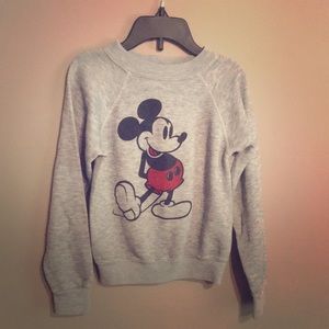 Vintage Disney Classic Mickey Mouse Sweatshirt